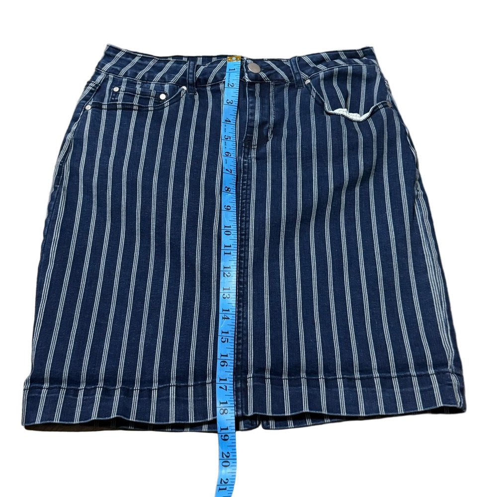 Baccini Navy Striped Denim Skirt Cotton Polyester Rayon Spandex Women Size 6 - Picture 11 of 11